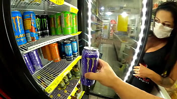 Vloog morena metendo a marreta