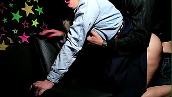 Deixando seu lado corno a mostra