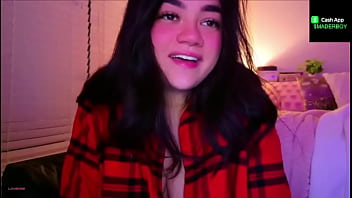 Teen masterbates with vibrator