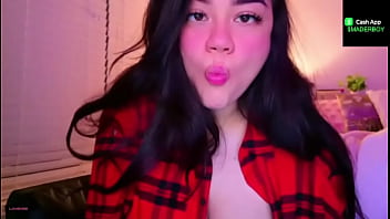 Teen masterbates with vibrator