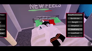 Fudendo duas vadias em um condo do roblox