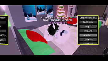 Fudendo duas vadias em um condo do roblox