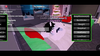 Fudendo duas vadias em um condo do roblox