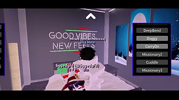 Fudendo duas vadias em um condo do roblox