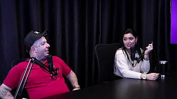 Melody antunes aprende com monica lima como ser uma hotwife raiz diz melody que o sonho dela era ficar com 3 pauzudos ao mesmo tempo completo no red