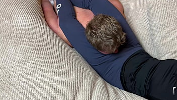 Front headscissors weak slave got humiliated