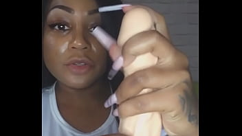 Gode chauffant demande ta vidéo en média privé pour l’essayage