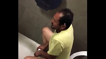 Dildo En Publico thumbnail