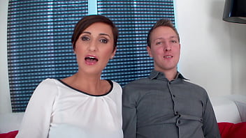 Short haired wife gabrielle gucci takes a huge black cock dtw2731