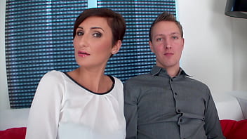 Short haired wife gabrielle gucci takes a huge black cock dtw2731