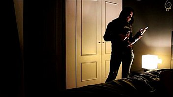 Busty Stripper Dancing Before Sex thumbnail