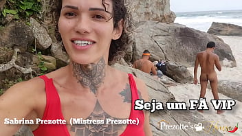 Travesti Gostosa Fudendo Com Todos Na Praia De Dia thumbnail