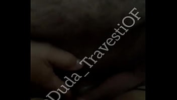 O daddy urso me arrombando quem aí curte uma sissy que se entrega para um macho da um rans cdzinhas brasil