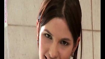 Sexy demi allen shows her body in shower