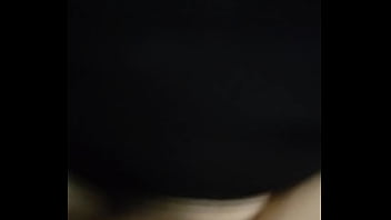 نزلهم فيا وهو بيتفرج