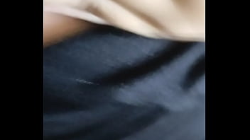 نزلهم فيا وهو بيتفرج