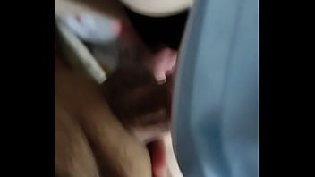 نزلهم فيا وهو بيتفرج