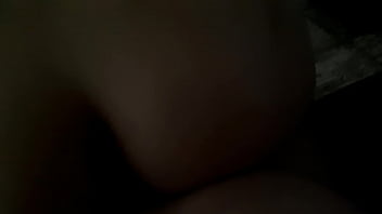 Mientras La Hermana Se Va thumbnail