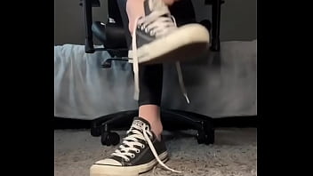 It's Time For You To Test The Scent Of My Sweaty Feet #smelly #sweatysoles #feetfetish #whitesocks # thumbnail