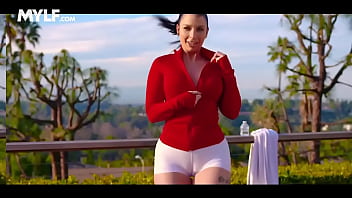 Gorgeous stepmom helps teen babe to take a huge black dick Gorgeous stepmom helps teen babe to take a huge black dick