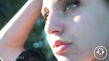 Teen in vacation gives a perfect blowjob