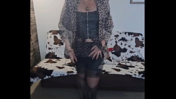 Ma tenu te plaît tu aimerais me baiser le cul comme cela