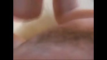 Mi novia su primer ves con dildo