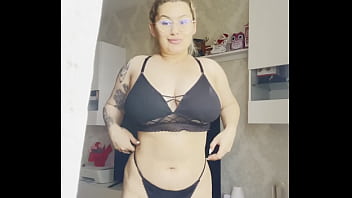 Black hot lingere dancing