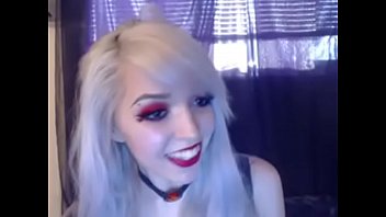 Sexy camgirl in lingerie