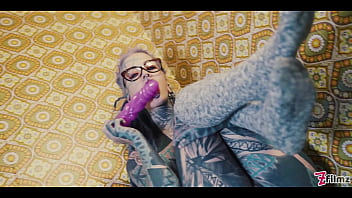 Anal gapes and piss on books and toys