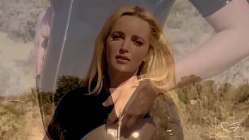 Ozzy lusth & charlie forde fuck during hot sunny day at the desert