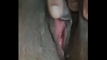 Esperandome me extraña