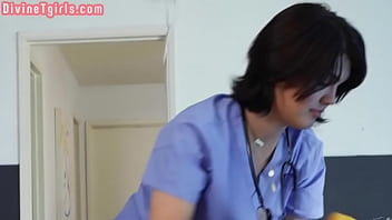 Bigtit Trans Babe In Uniform Riding Patient After Bj thumbnail