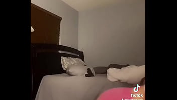 Ava Shaking Her Ass thumbnail