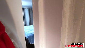 Stacked brunette krystal davis begs to get fucked bareback