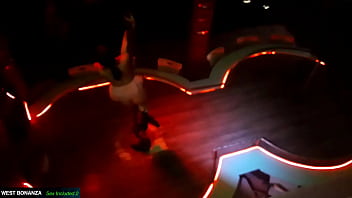 She sucks my cock i suck her pussy