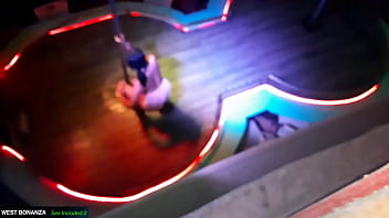 She sucks my cock i suck her pussy