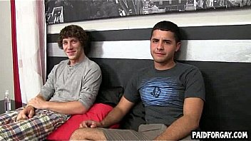 Straight Amateur Hunk Sucks Cock For Some Money thumbnail