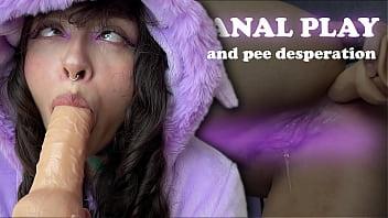 This split tongue girl can't hold anal fuck and peeing on himself with svakom toy