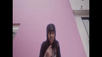 Fruity black artist sings top 5 underground