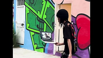 Fruity black artist sings top 5 underground