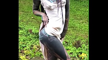 Behind the scene from my shooting with anna you wanna see more behind the scenes #inkedmodel #tat