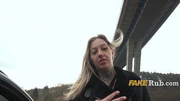 Hitchhiker With Pink Pussy Fucked To A Quiver thumbnail