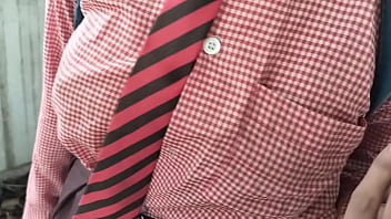 Indian desi college school girl calling her boyfriend to fucked with huge cock when she is alone in classroom