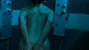 Behind the scenes 4k orgy party at the pool