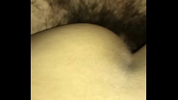 Llenándola de leche