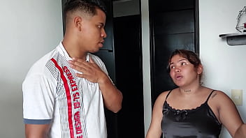 Amateur porn with the delivery guy