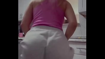 Some #twerking for humpday feed