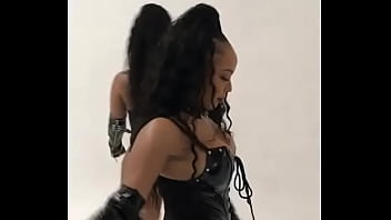 Las nalgas gemelas quieren castigo xpaja