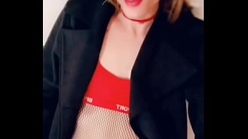 Tranny Brasileira Novinha thumbnail